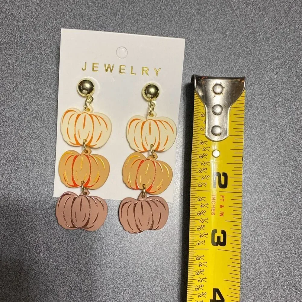 NWT Fall wooden‎ pumpkin dangle earrings thanksgiving Halloween